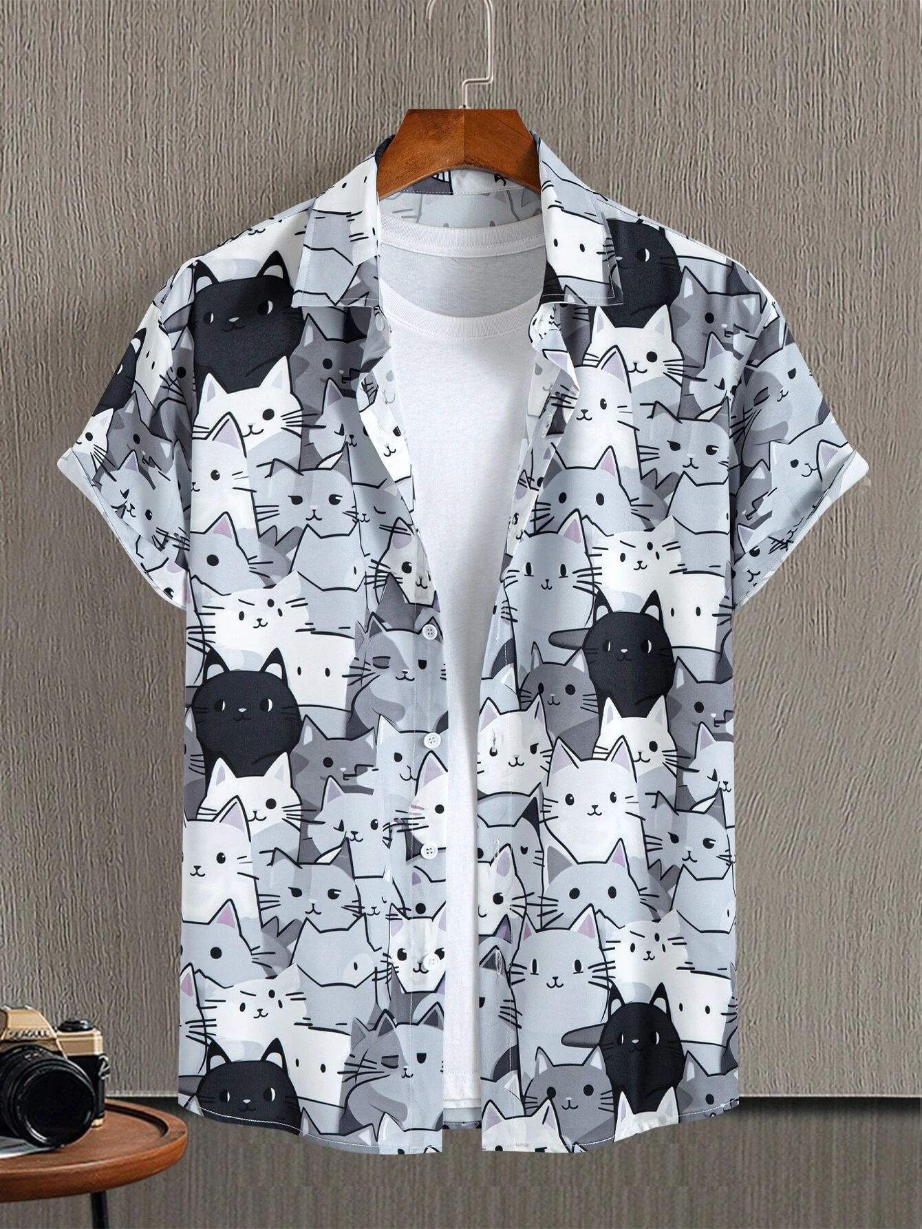 Manfinity Homme Men's Summer Casual Short Sleeve Shirt With Cartoon Cat Print